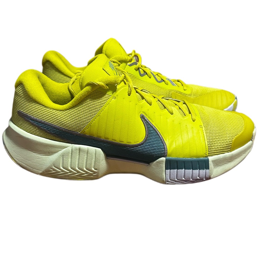 Nike GP Challenge Pro Premium tennis shoes bright yellow/luminous green size 13
